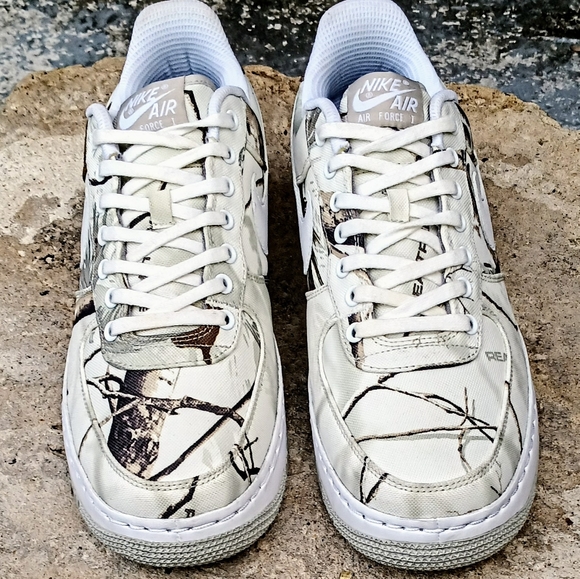 SOLD!!!NWOB. RARE Nike AF1 x Realtree "Snow Camo" sneakers - Picture 6 of 14